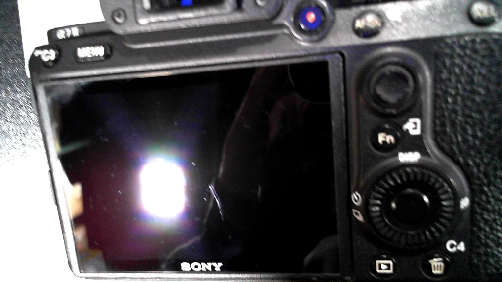 Sony a7  Full-Frame Mirrorless Interchangeable-Lens Camera Optical with 3-Inch , Black (/)