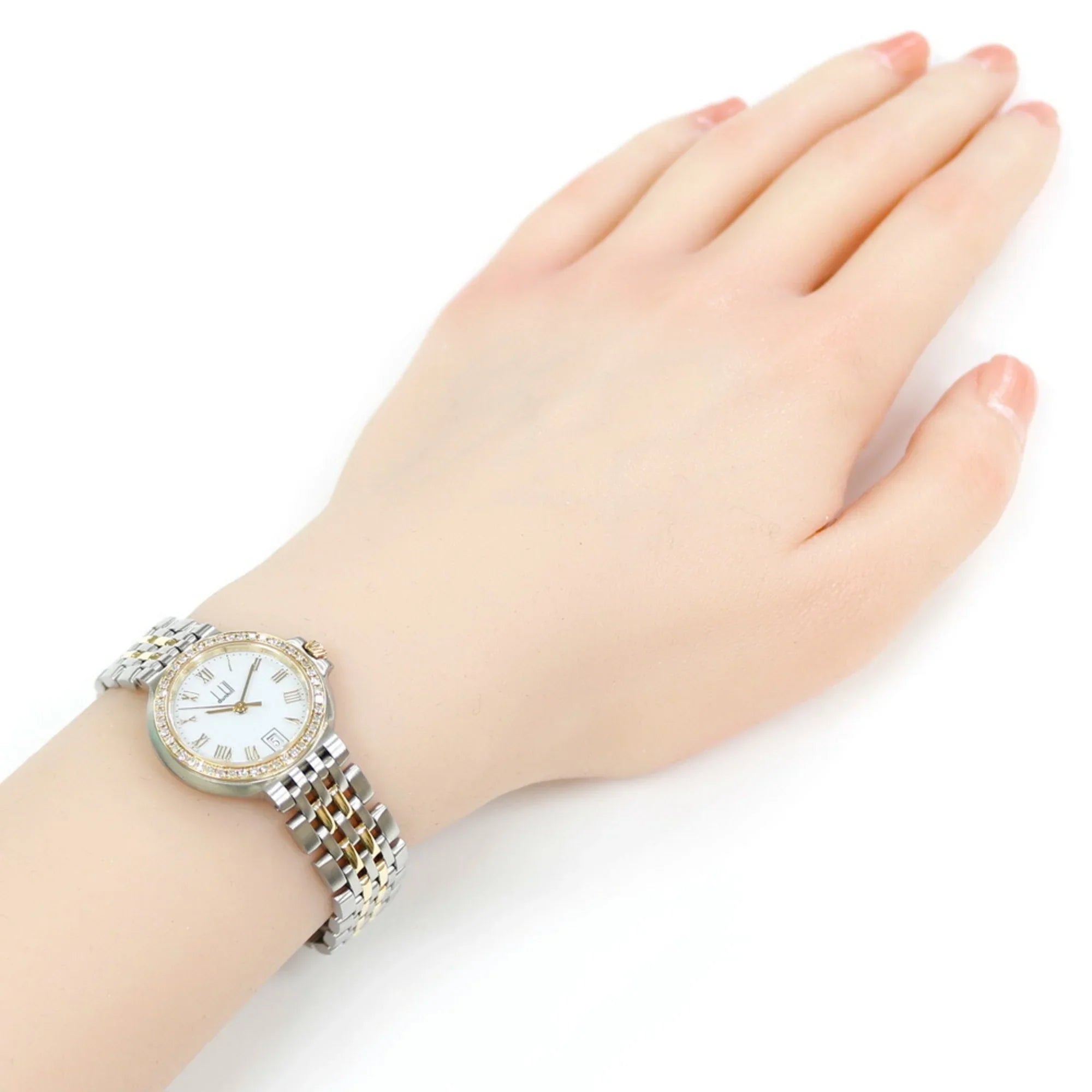 Pre-Owned Dunhill Elite Quartz Stainless Steel Women's Watch (Good)