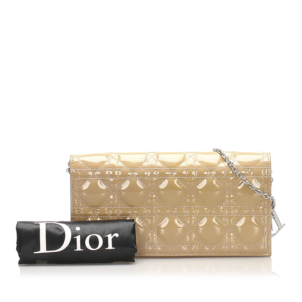 Pre-Owned Authenticated Dior Cannage Wallet on Chain Patent Leather Brown Crossbody Bag Women (Good)