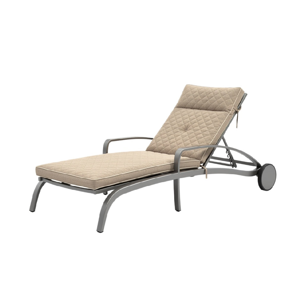 Adjustable Outdoor Lounge Chair with Cushioned Seating and Metal Frame