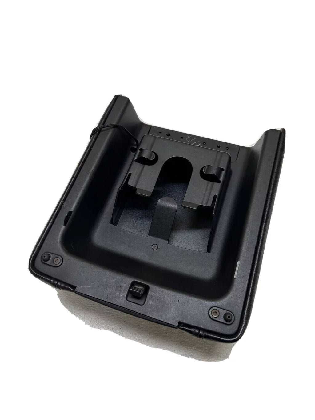 04 05 06 07 08 Ford  Lincoln Navigator Center Console
