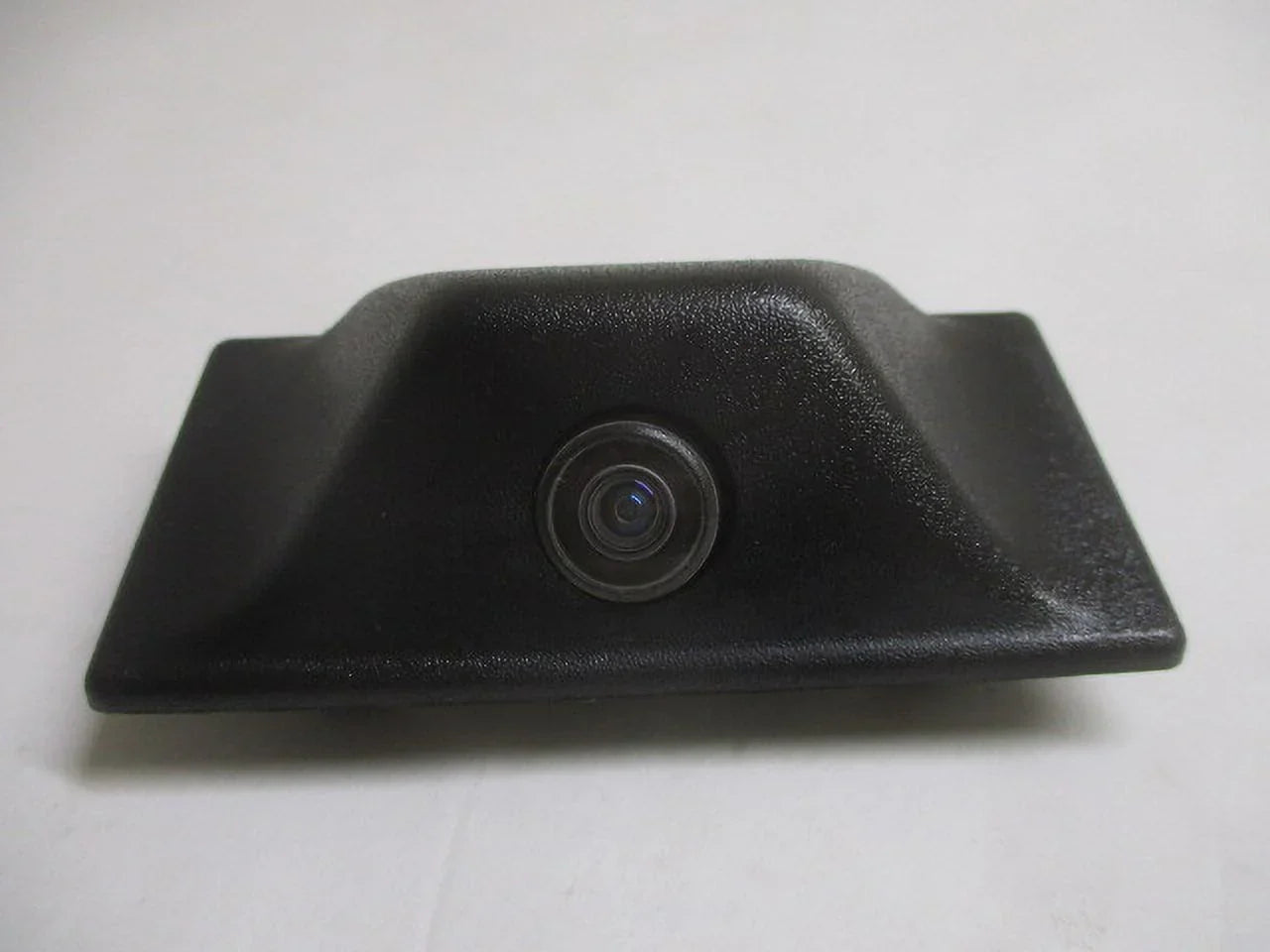 Pre-Owned 15 16 17 Jeep Renegade Back Up Rear View Camera   (Good)