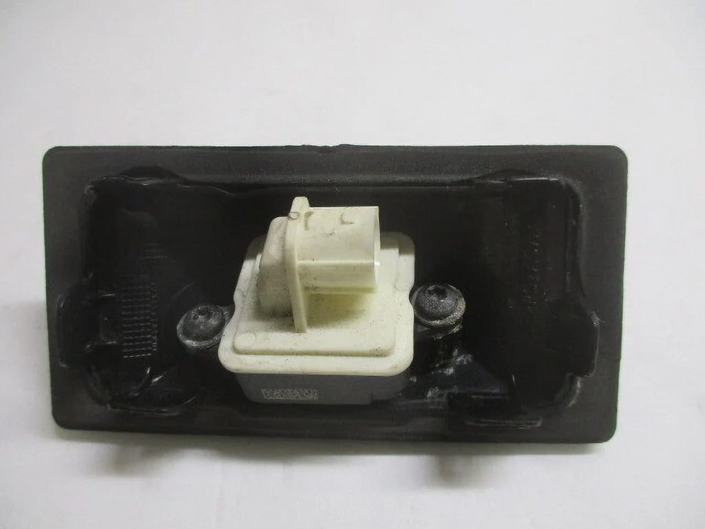 Pre-Owned 15 16 17 Jeep Renegade Back Up Rear View Camera   (Good)
