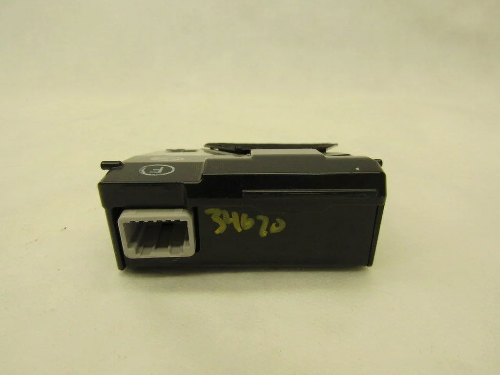 Pre-Owned 2015 2016 2017 Toyota Camry Lane Departure Warning Camera   (Good)