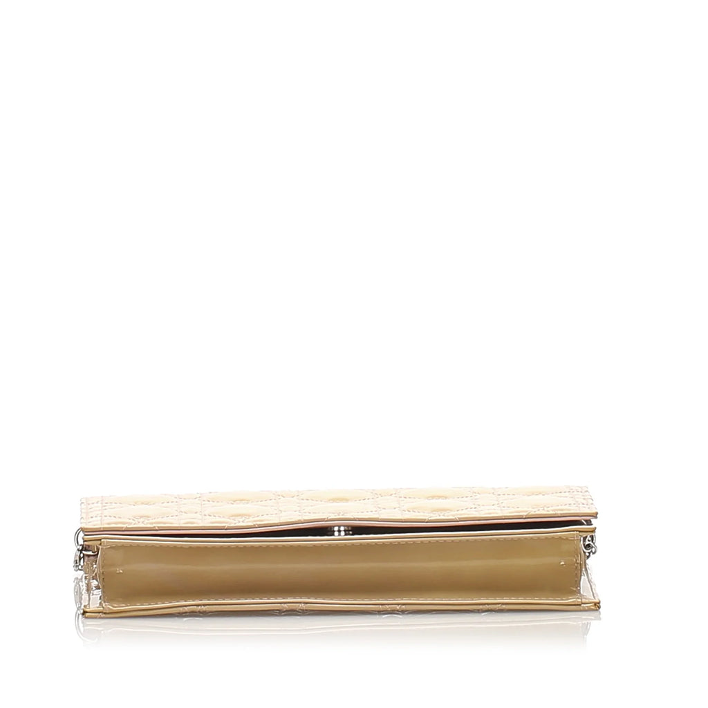 Pre-Owned Authenticated Dior Cannage Wallet on Chain Patent Leather Brown Crossbody Bag Women (Good)