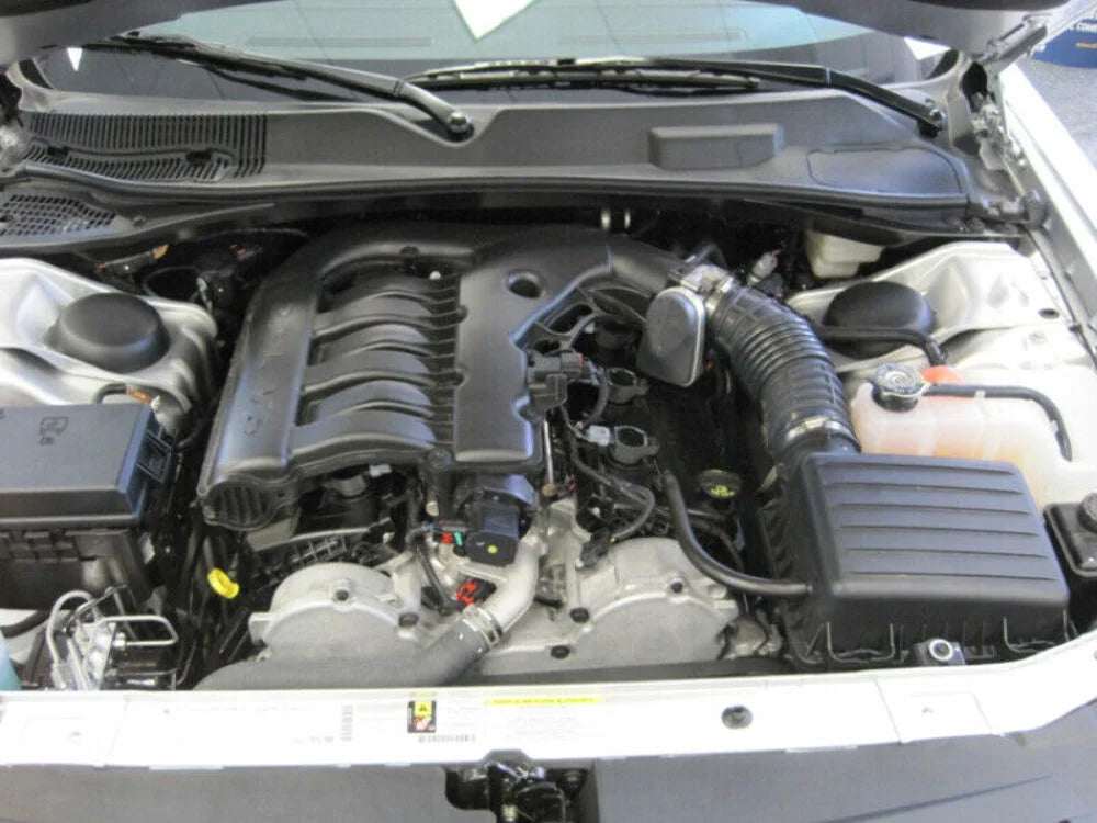 & Engine Air Filter: High Performance, Premium, Washable, Replacement Filter: 2004-2010  / (Challenger, Charger, Magnum, 300, 300C), 33-2295