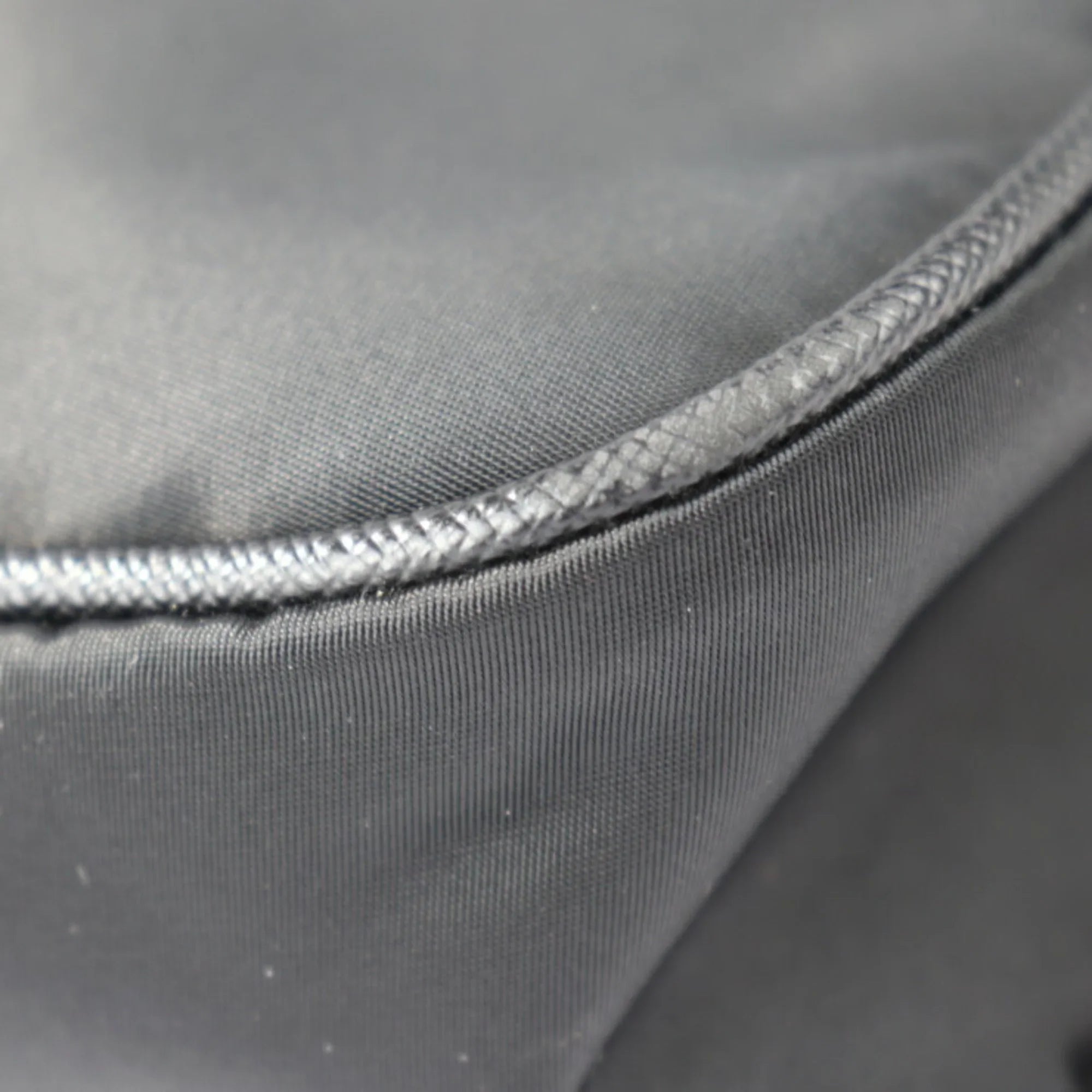 Pre-Owned  Prada shoulder bag 2VD951 nylon black leather silver metal fittings messenger triangle logo mark (Good)