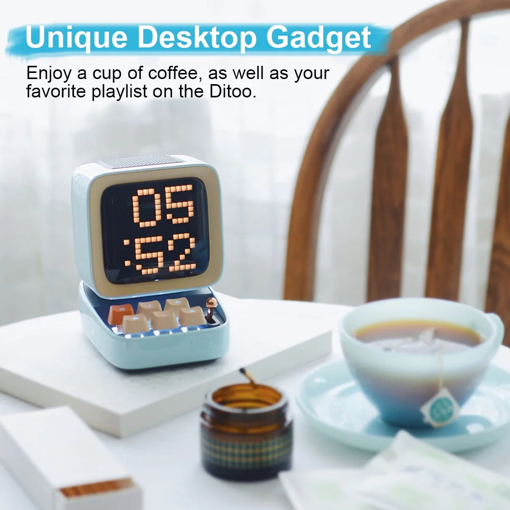 Divoom Ditoo Plus Pixel Art Blutooth Speaker, 10W, Blue