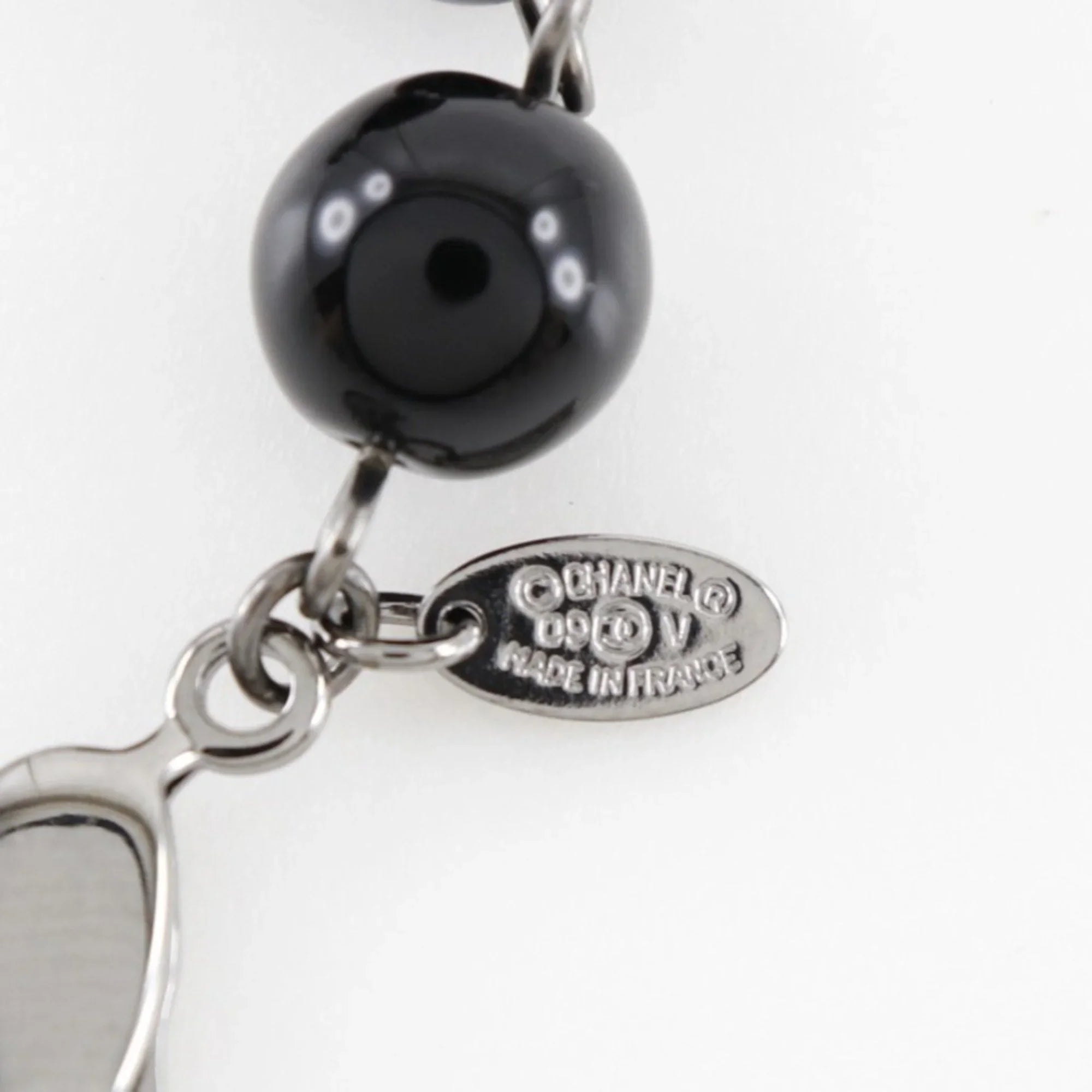 Pre-Owned  Chanel Coco Mark Bracelet Metal x Fake Pearl Plastic Silver/Black 09V Women's (Good)