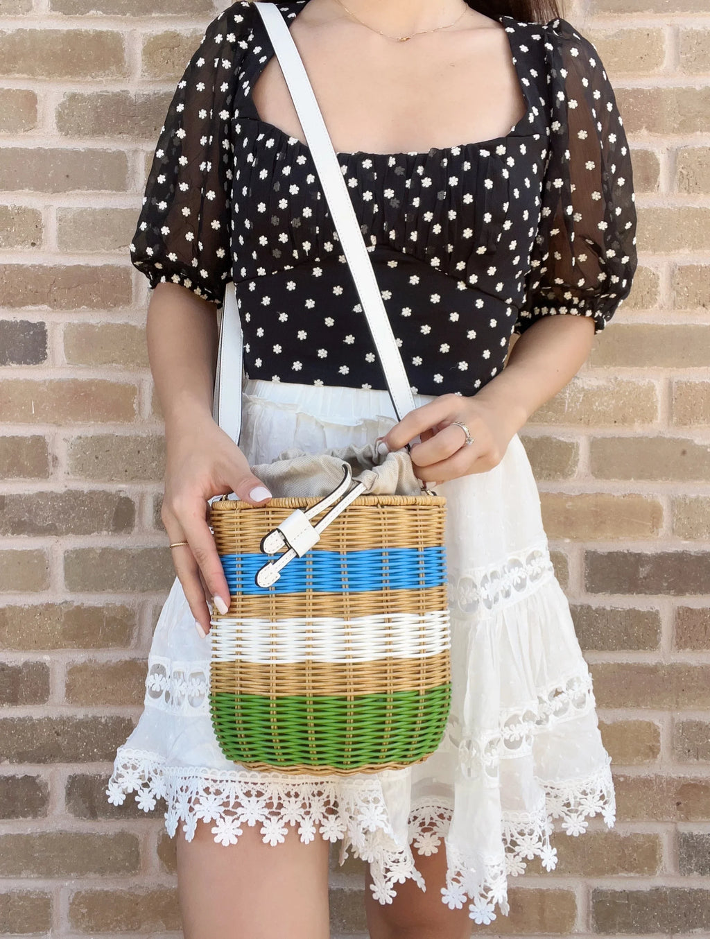 Kate Spade Buoy Wicker Medium Bucket Shoulder Crossbody Drawstring Bag