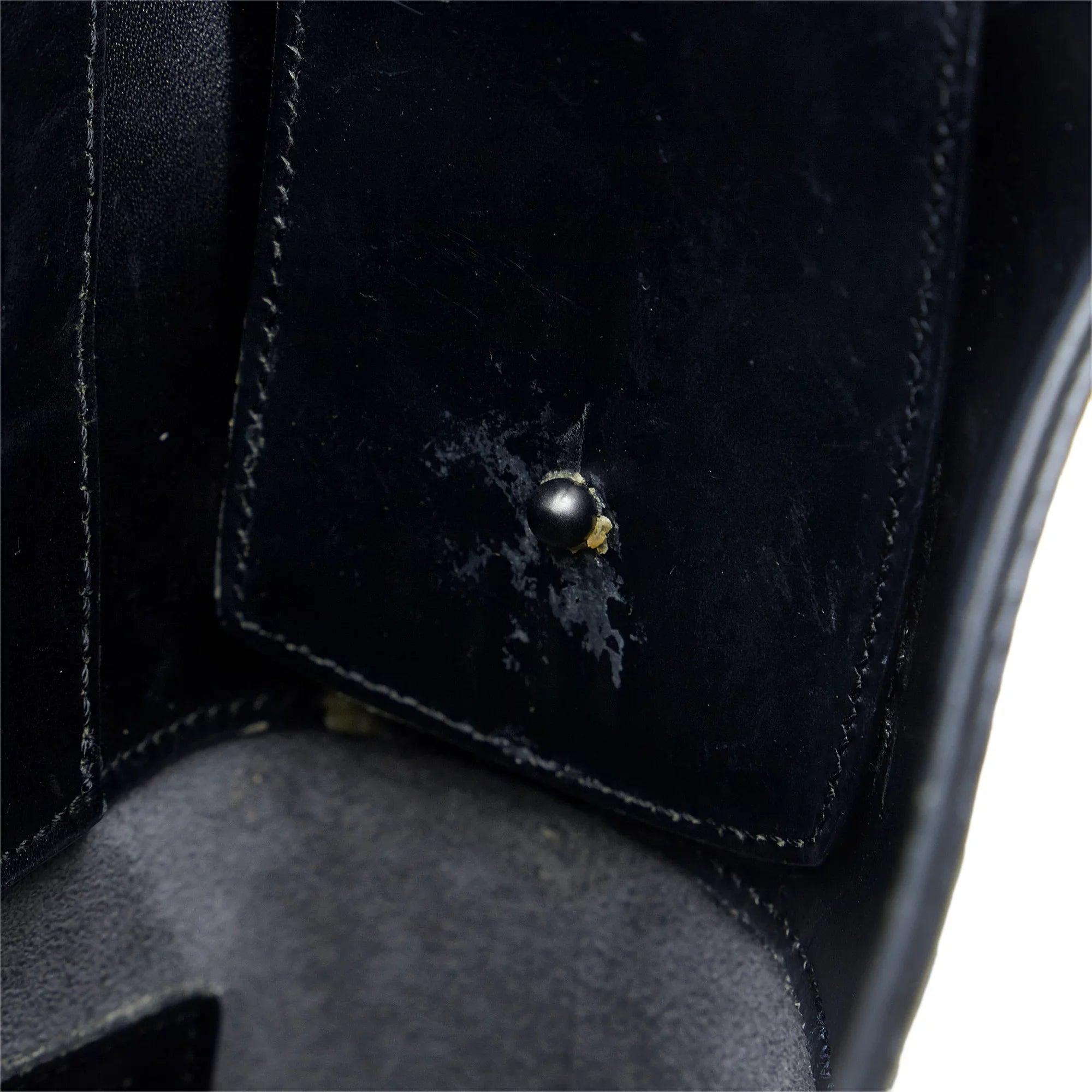 Pre-Owned Authenticated Louis Vuitton Epi Sac Verseau Leather Black Shoulder Bag Unisex (Fair)