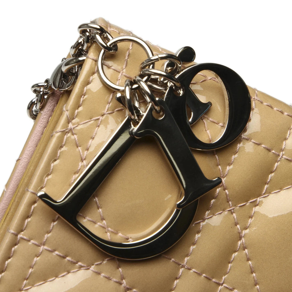Pre-Owned Authenticated Dior Cannage Wallet on Chain Patent Leather Brown Crossbody Bag Women (Good)