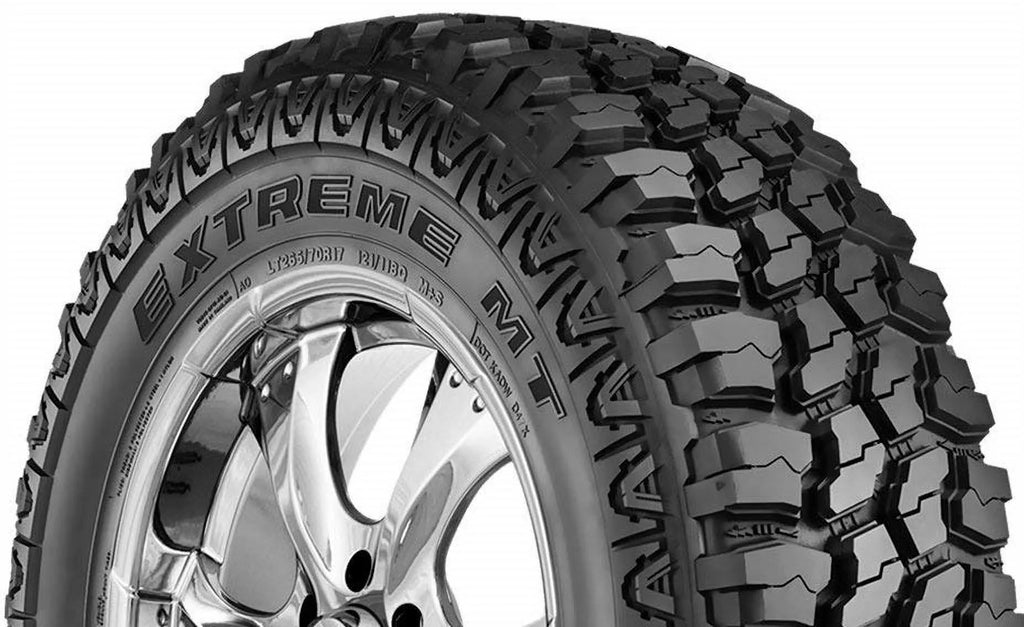 4 Mud Claw Extreme /  285/70R17 121/118Q All Terrain Off-Road Truck Mud Tire  / 285/70/17 / 2857017