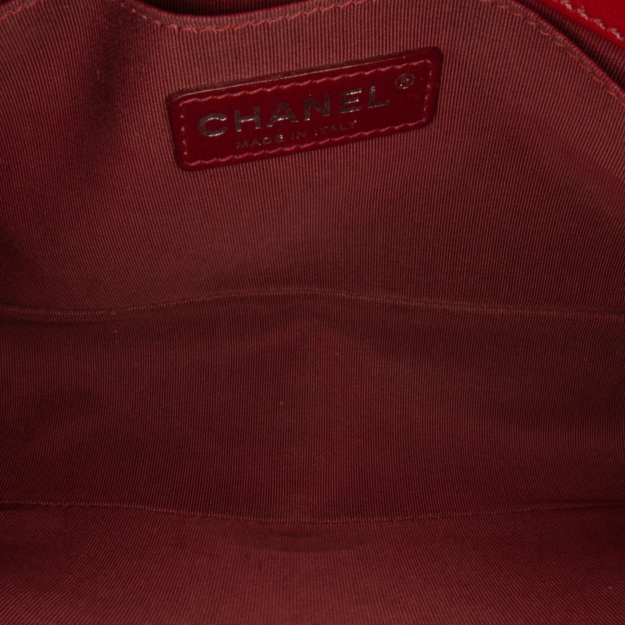 Pre-Owned Authenticated Chanel Medium Lambskin Boy Flap Bag Leather Red Crossbody Bag Unisex (Good)