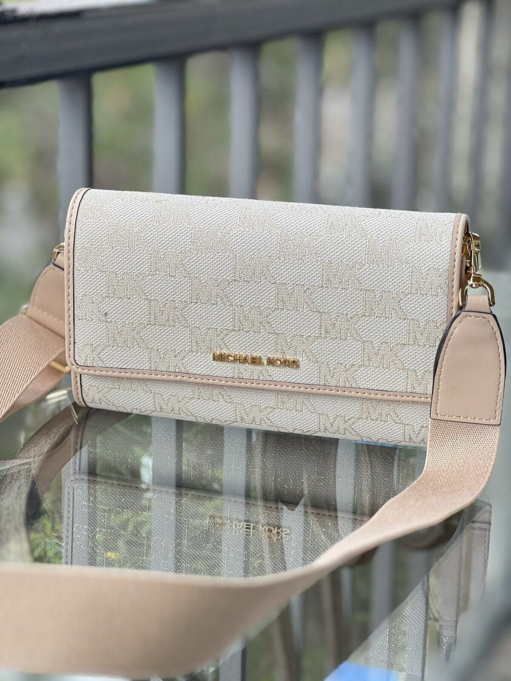 Michael Kors Jet Set  Zip Around Wallet Crossbody Bag  Gold Glitter Natural