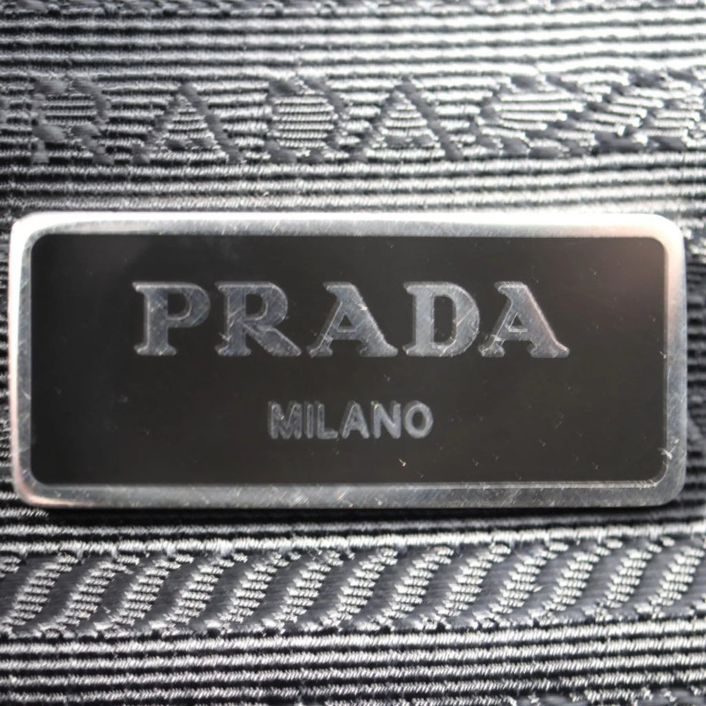Pre-Owned  Prada shoulder bag 2VD951 nylon black leather silver metal fittings messenger triangle logo mark (Good)