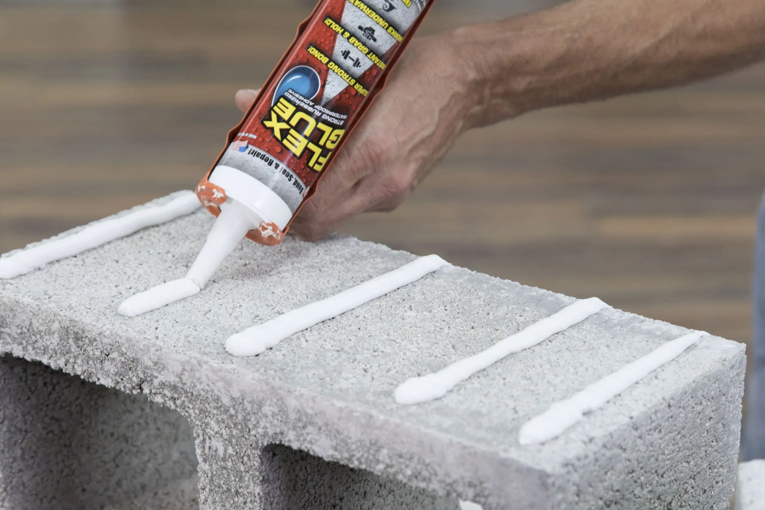 Flex Seal Family Of Products Flex Glue White Rubberized Waterproof Adhesive 10 Oz