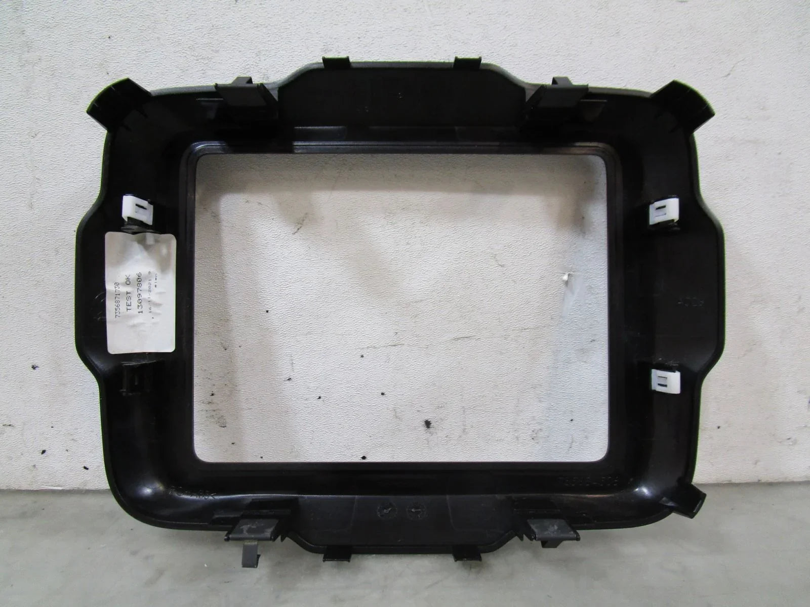 Pre-Owned 21 2021 Jeep Renegade Radio Stereo Trim Bezel  (Good)