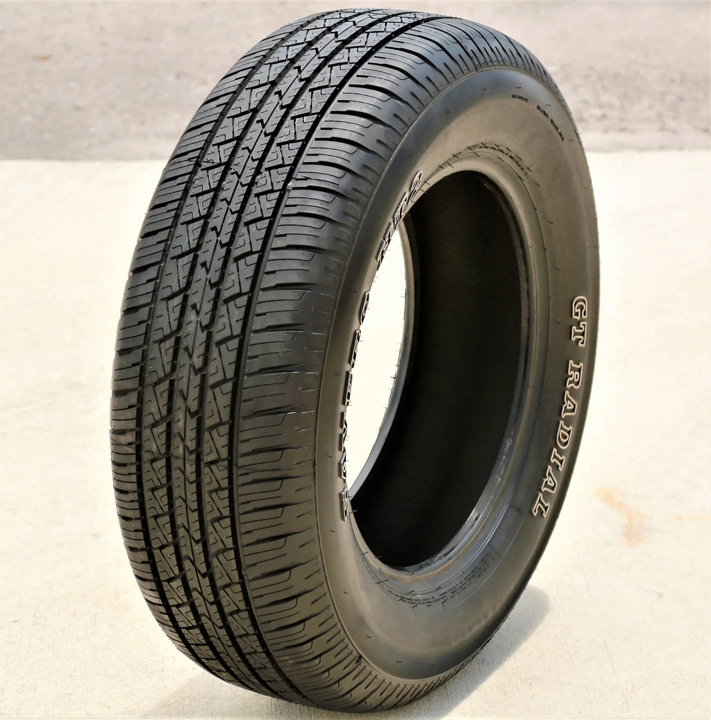 Set of 4 ()  Radial Savero  265/75R16 114T / All Season Tires
