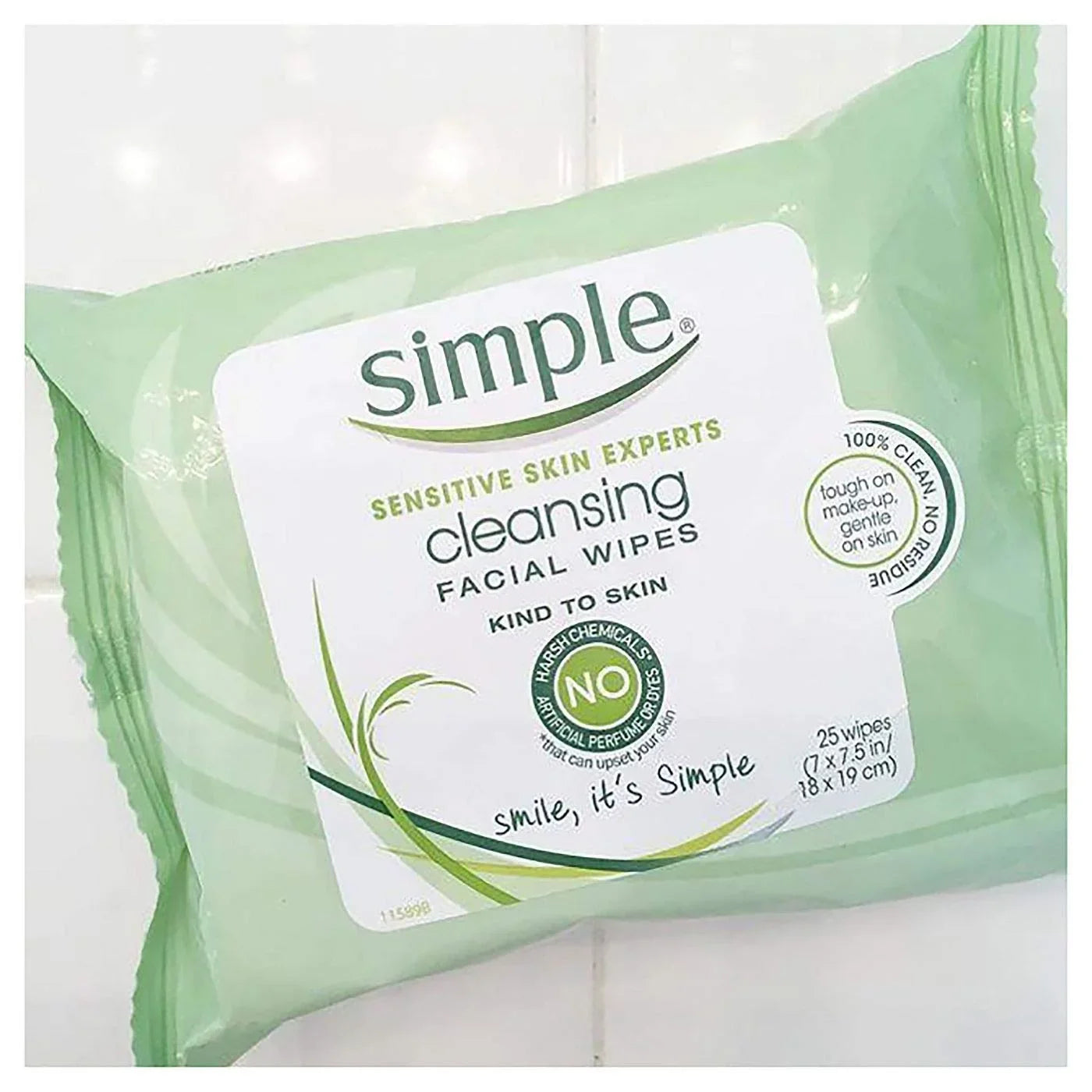 Simple Cleansing Facial Wipes (Boxed 6 Packs  25 Wipes) Total 150 Wipes
