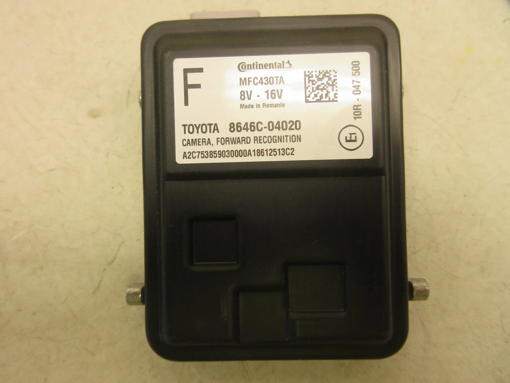 Pre-Owned 18-22 Toyota Tacoma Front Windshield Mounted Lane Departure Warning Camera  (Good)
