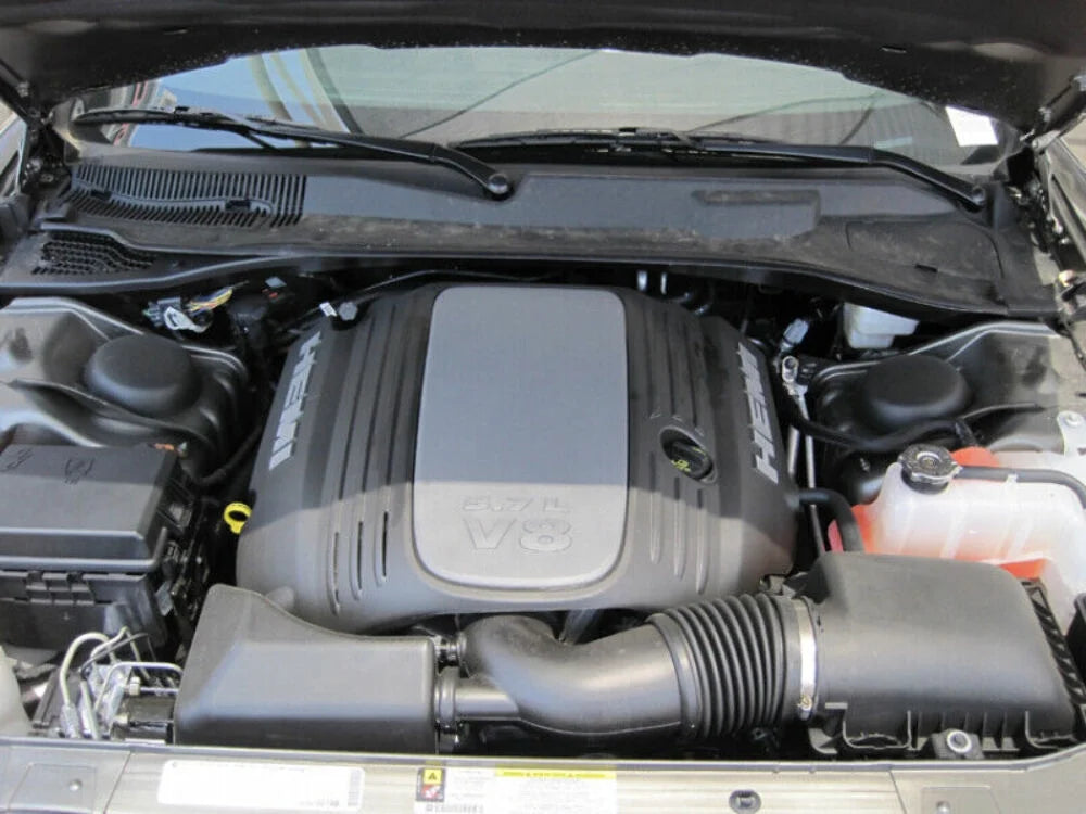 & Engine Air Filter: High Performance, Premium, Washable, Replacement Filter: 2004-2010  / (Challenger, Charger, Magnum, 300, 300C), 33-2295
